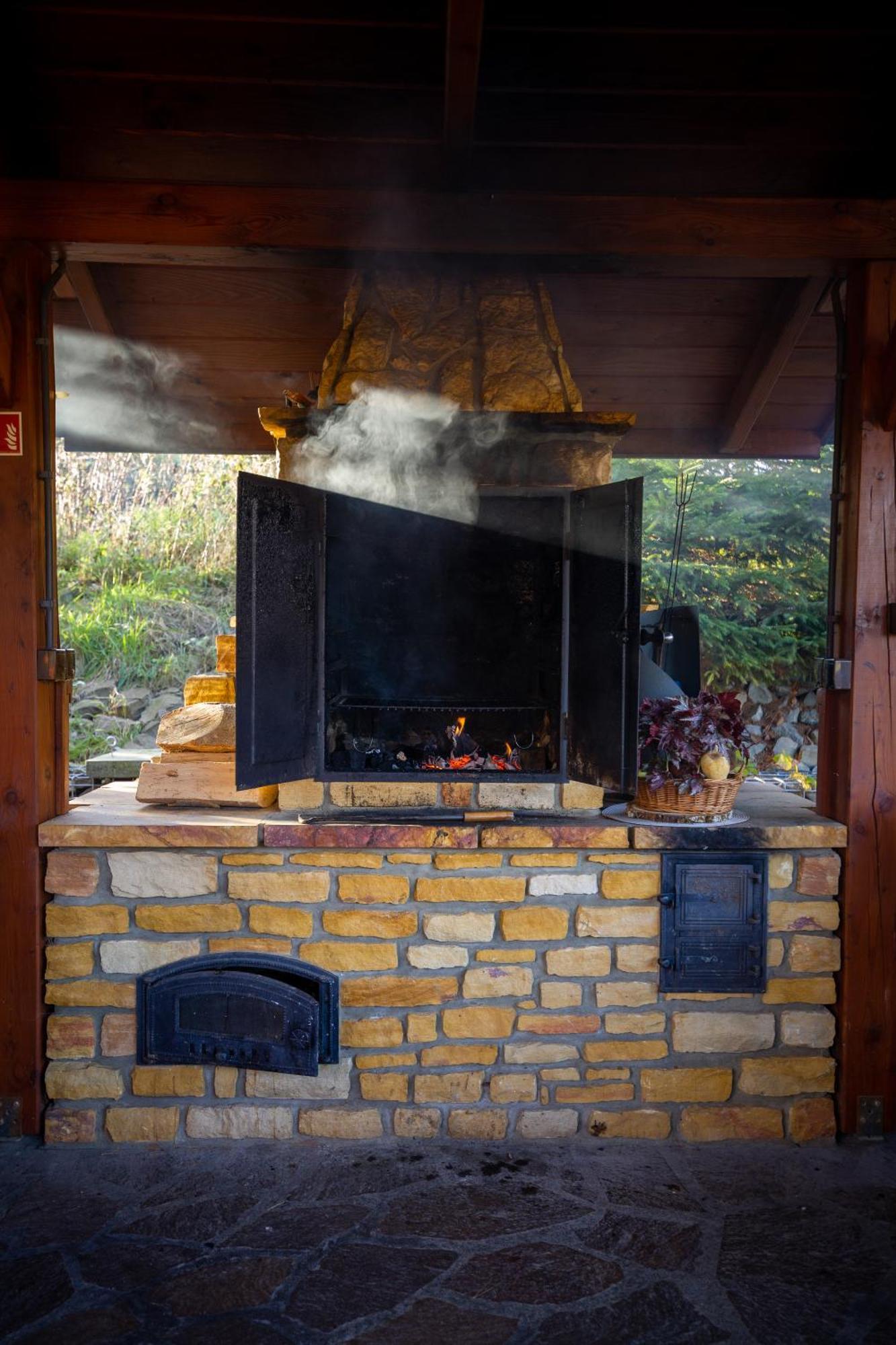 Glamping Pod Gwiazdami * Pietrusza Wola